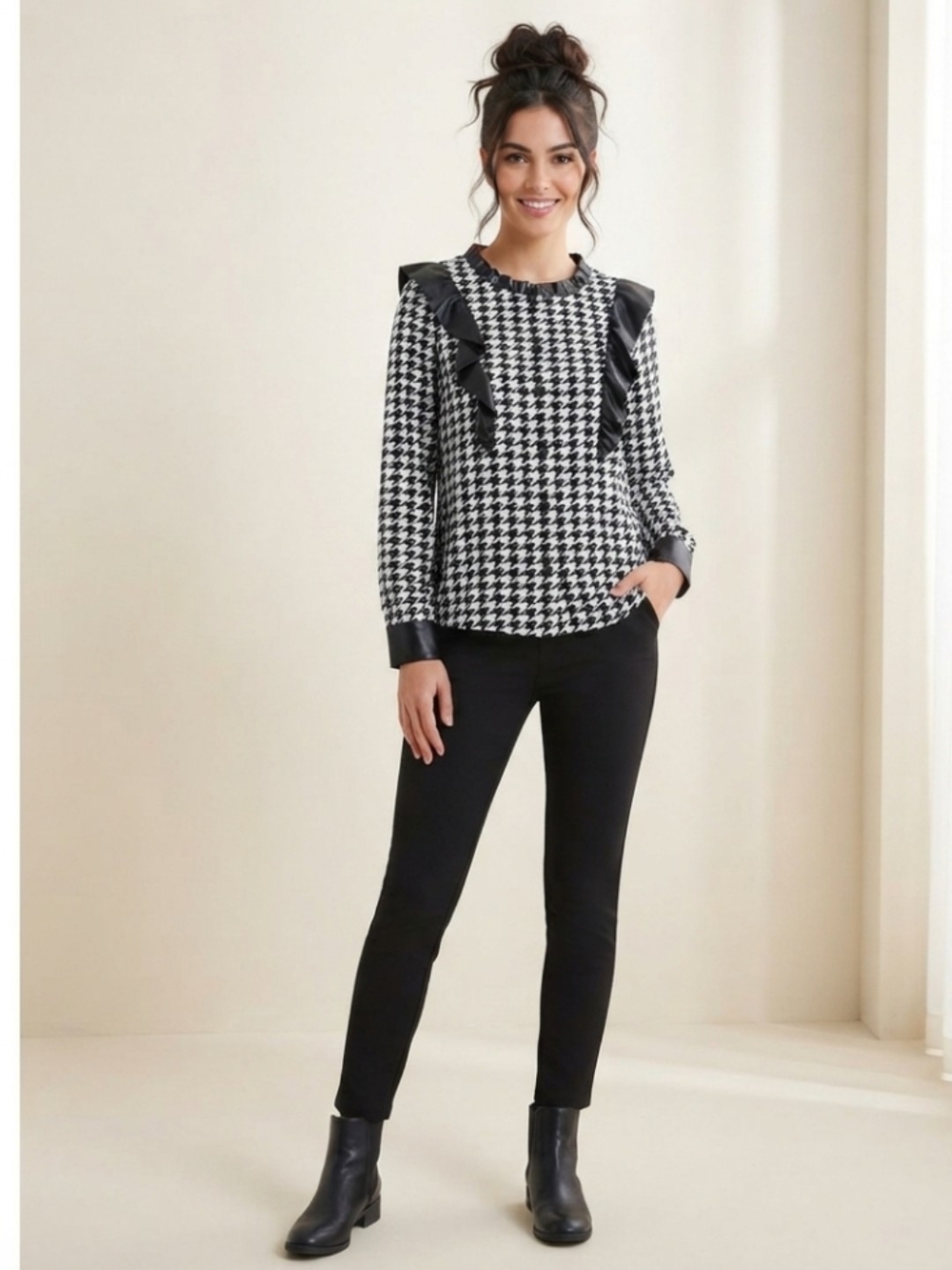 Black & White Houndstooth Long-Sleeve Ruffle-Detail Dress US-12